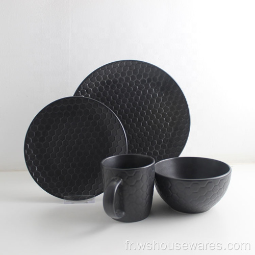 Vente chaude Ensemble de vaisselle de luxe en porcelaine personnalisée